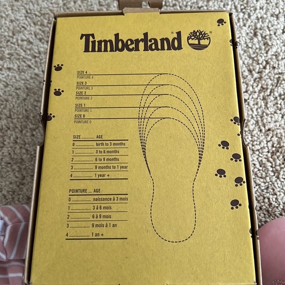 Timberland Infant SZ 2 M pink bootie and hat set. - Picture 9 of 9